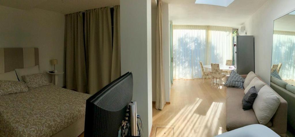 Joey Apartment Пиетрасанта Екстериор снимка
